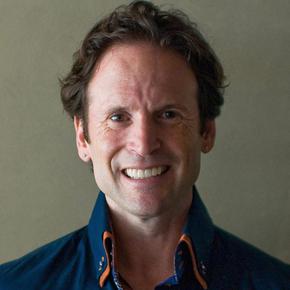 Consultant Aaron Ross