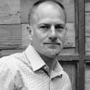 Consultant Ryan Erving